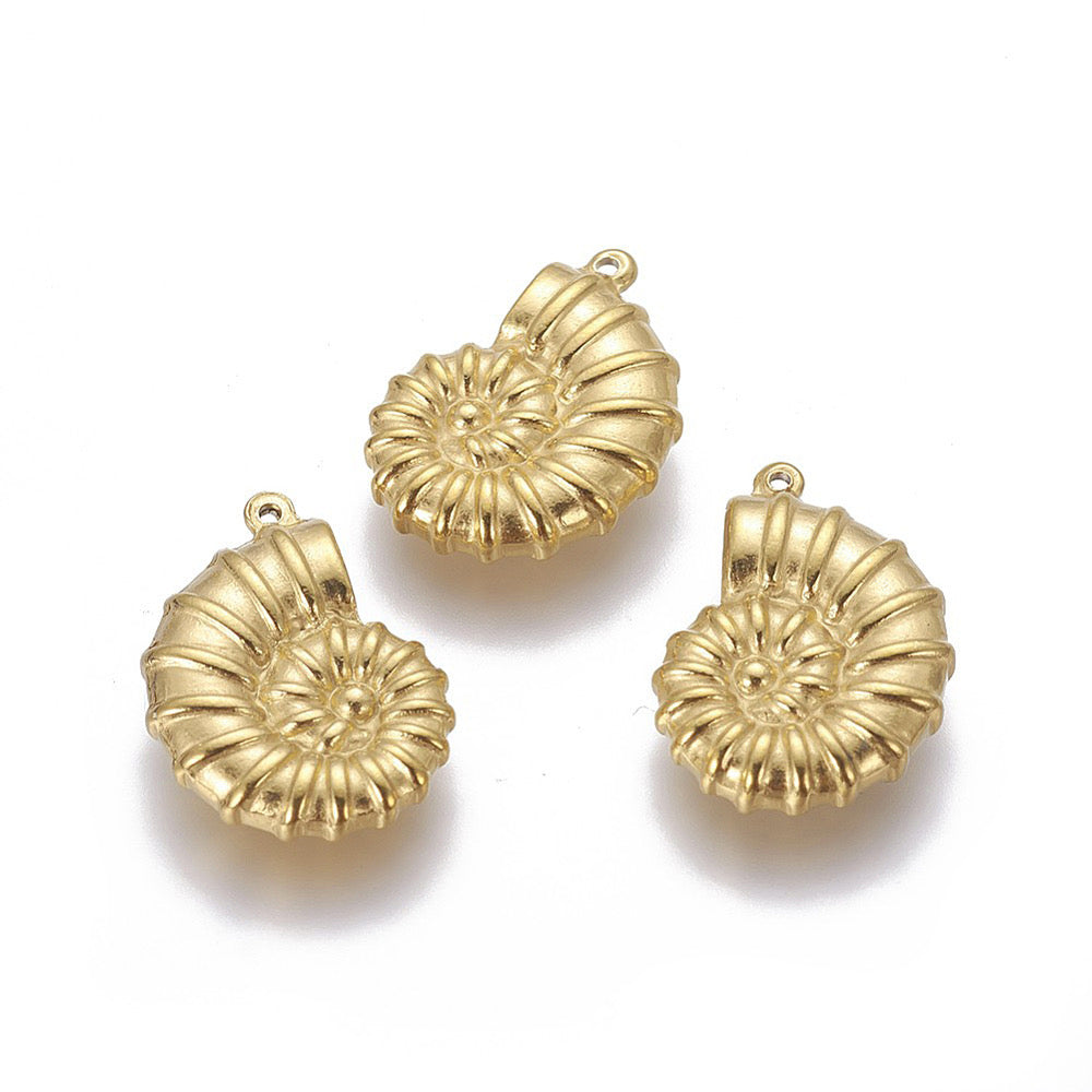 Shell charm