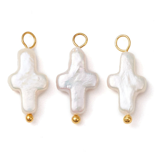 Cruz de Perla charm